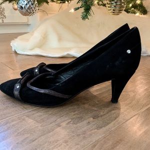 Dana Davis suede pumps size 9.5b.